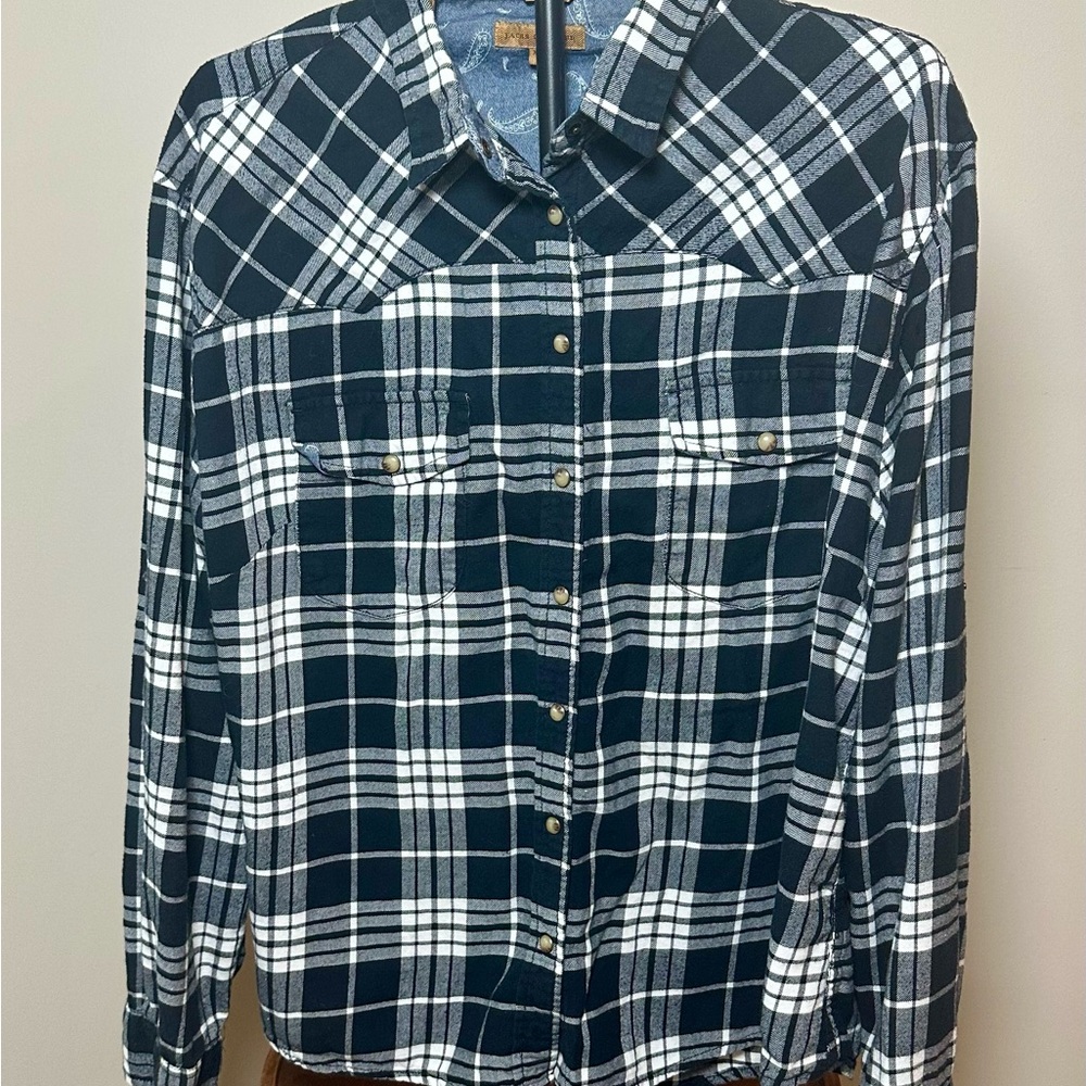 JACHS Girlfriend Navy and White Checkered Button Down Shirt